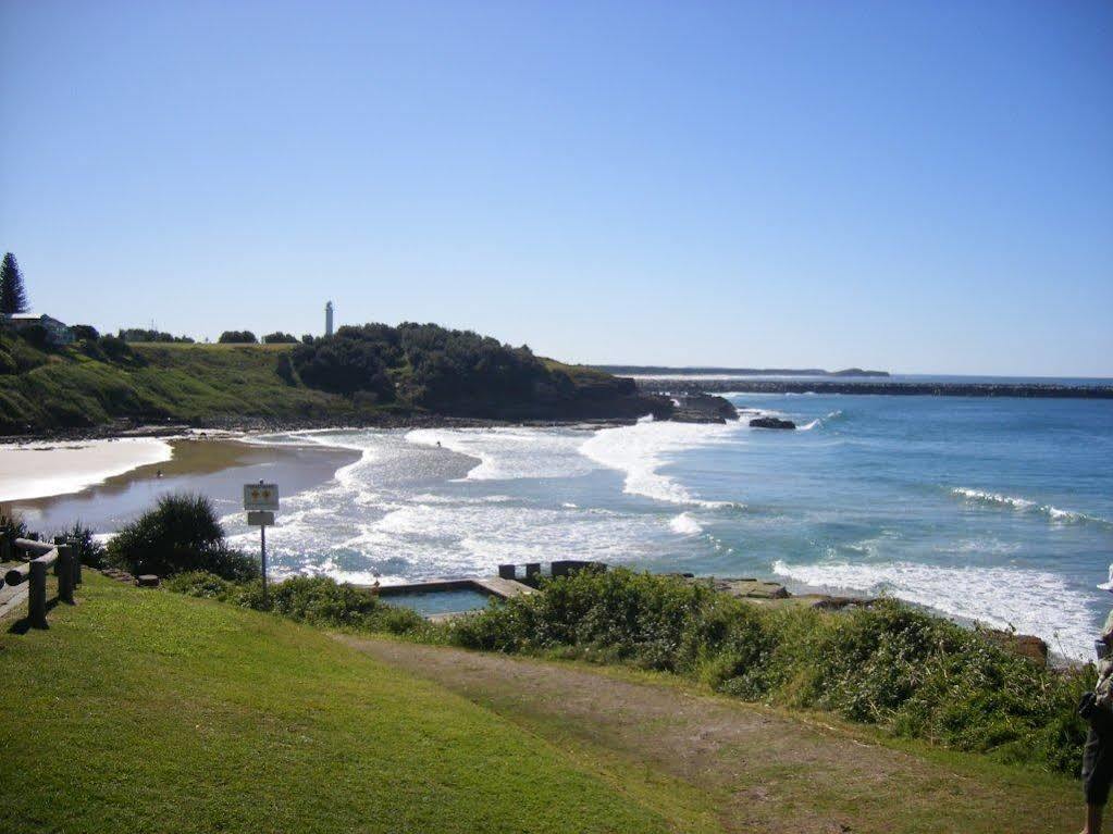 Surf Motel Yamba Exteriör bild